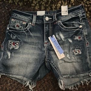 Grace in LA Jean Shorts Women’s Size 27 NEW Denim